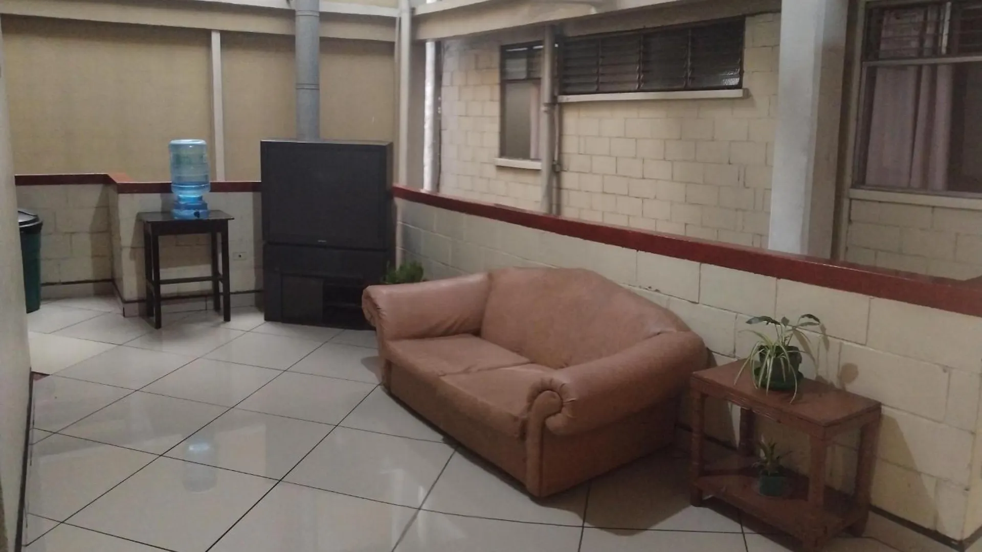 Hotel Capri Guatemala City 2*,